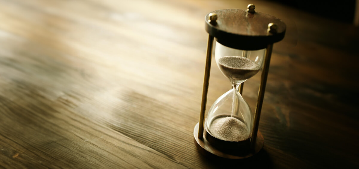 Photo of an hourglass